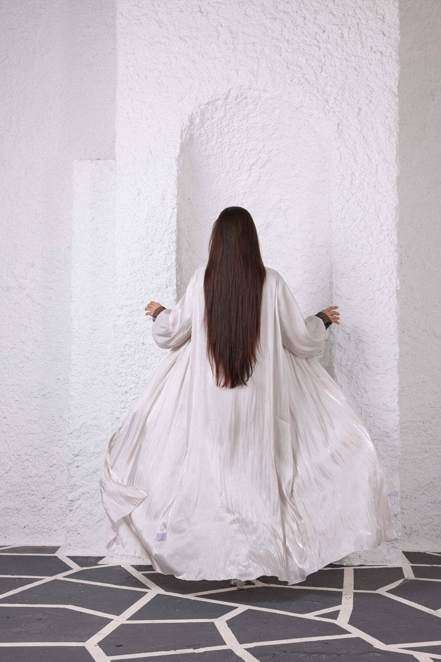 Pearl Abaya